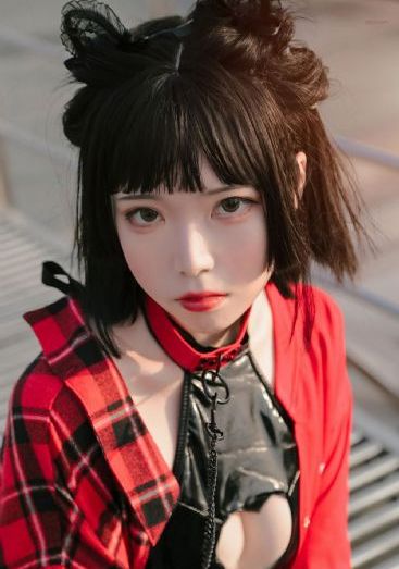 我的妻子和女儿_午夜激情