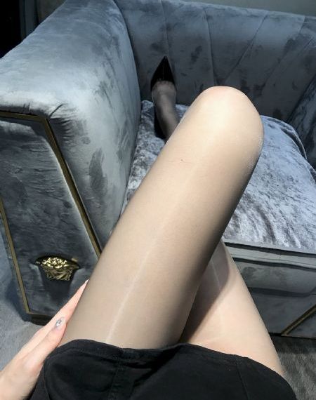 美妙天堂第一季_十万网红美女美酱
